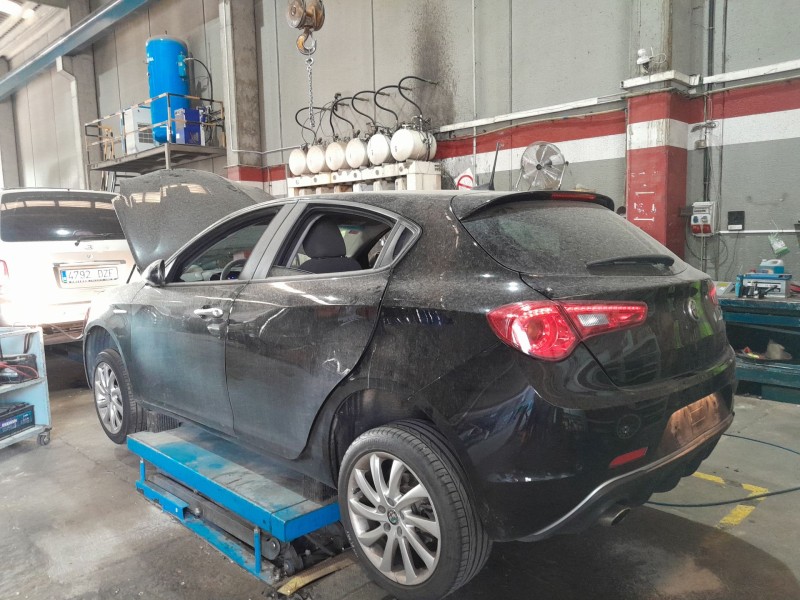 alfa romeo giulietta (940_) del año 2021