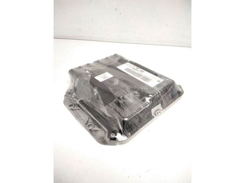 Recambio de centralita motor uce para opel astra j lim. enjoy referencia OEM IAM 55577647 MB2758008884 20T86AAS92110339025