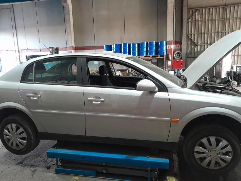 opel vectra c (z02) del año 2004