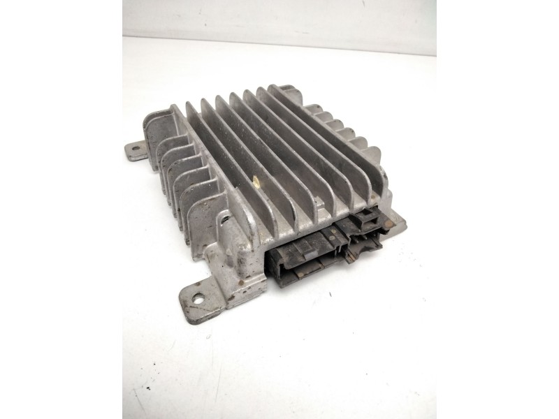 Recambio de potenciador audio para nissan 350 z (z33) referencia OEM IAM 28060CE400 04181214 BOSE