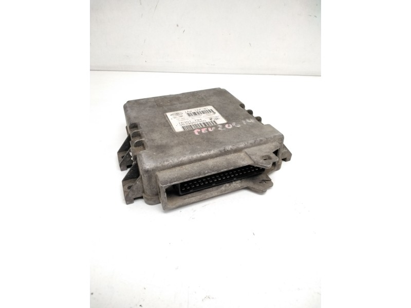 Recambio de centralita motor uce para peugeot 206 berlina 1.4 referencia OEM IAM 9639907880 16301794 IAW1AP81