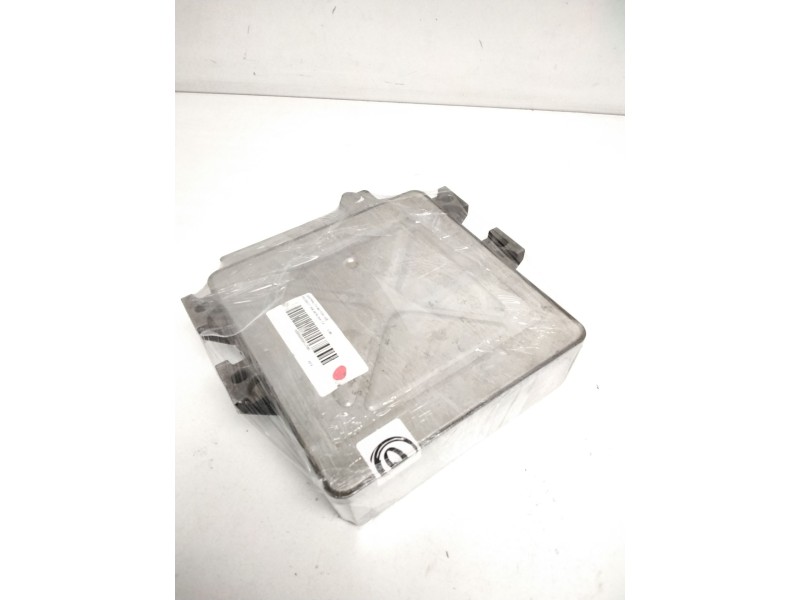 Recambio de centralita motor uce para peugeot 206 berlina 1.4 referencia OEM IAM 9639907880 16301794 IAW1AP81