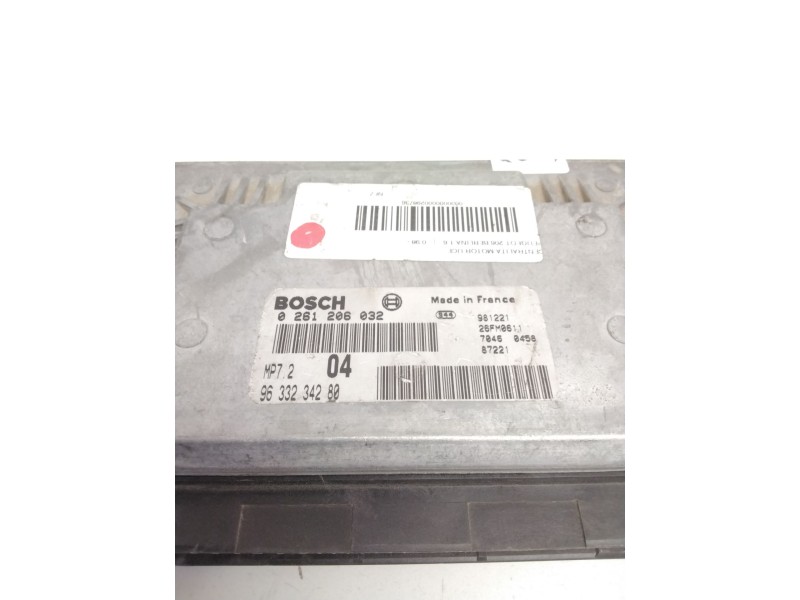 Recambio de centralita motor uce para peugeot 206 berlina 1.6 referencia OEM IAM 0261206032 9633234280 26FM0611