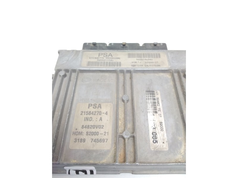 Recambio de centralita motor uce para peugeot 106 (s2) 1.4 referencia OEM IAM 9651211580 9646184980 215842704