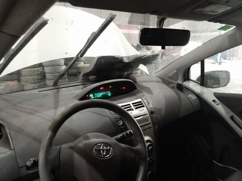 toyota yaris (_p9_) del año 2006