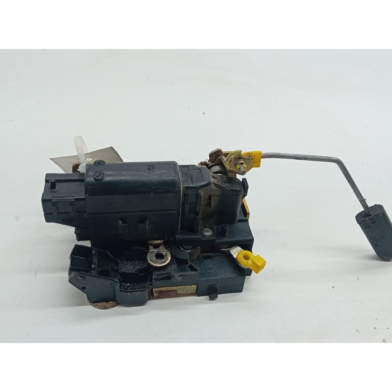 Recambio de cerradura puerta delantera izquierda para opel movano a furgón (x70) 2.5 dti (fd) referencia OEM IAM   