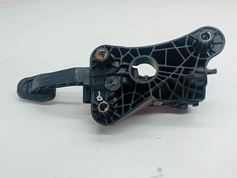 Recambio de pedal embrague para renault clio v (b7_) 1.5 blue dci 100 (b7ad) referencia OEM IAM 465038715R  