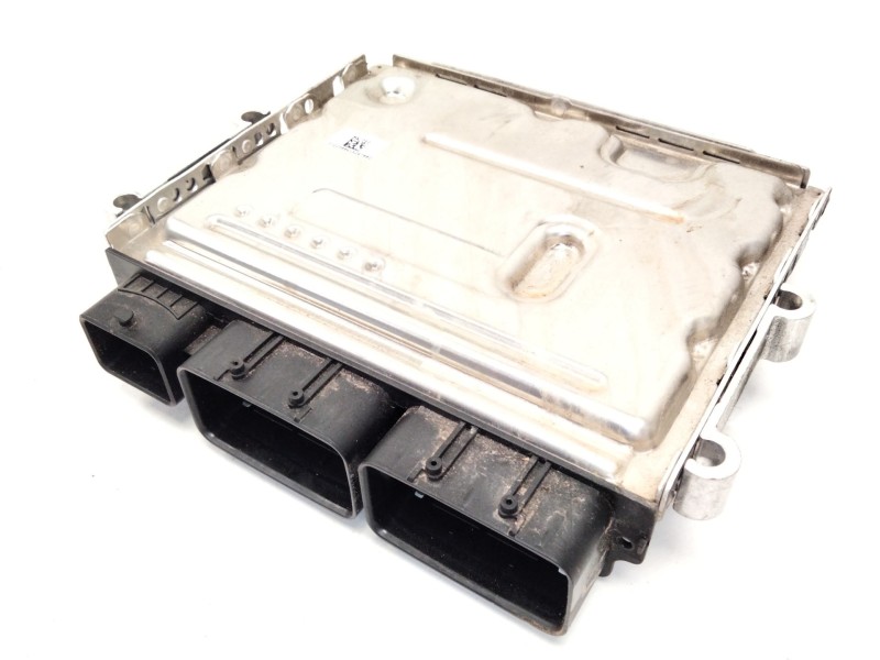 Recambio de centralita motor uce para renault clio v (b7_) 1.5 blue dci 100 (b7ad) referencia OEM IAM 237107894 0281039177 