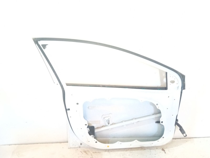 Recambio de puerta delantera izquierda para hyundai i30 (gd) tecno referencia OEM IAM   