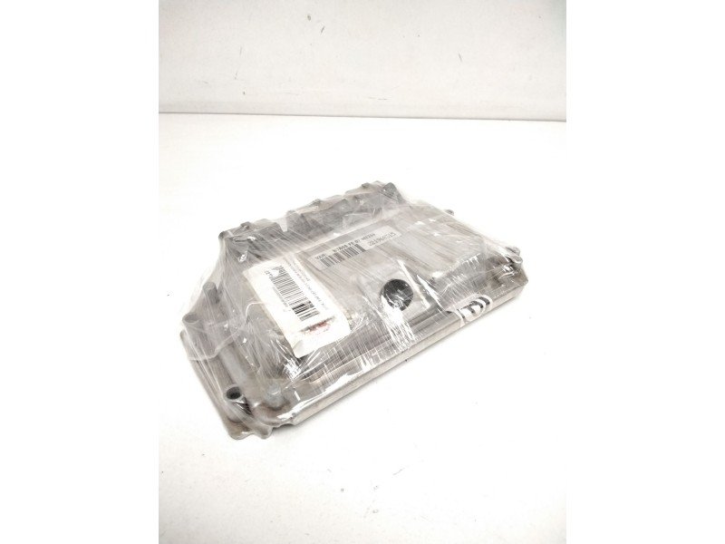 Recambio de centralita motor uce para citroën xsara berlina 2.0 16v cat (rfs / xu10j4rs) referencia OEM IAM 0261206606 963876598
