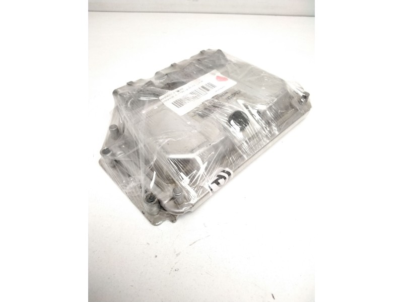 Recambio de centralita motor uce para citroën xsara coupe 1.6i 16v vts referencia OEM IAM 0261206606 9638765980 26FM0828