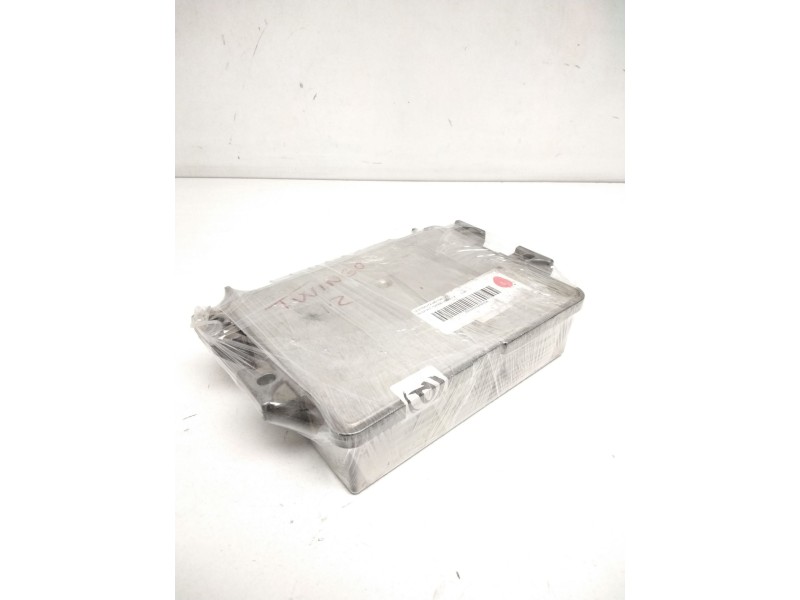 Recambio de centralita motor uce para renault twingo (co6) 1.2 referencia OEM IAM HOM7700856784 7700865816 16085064