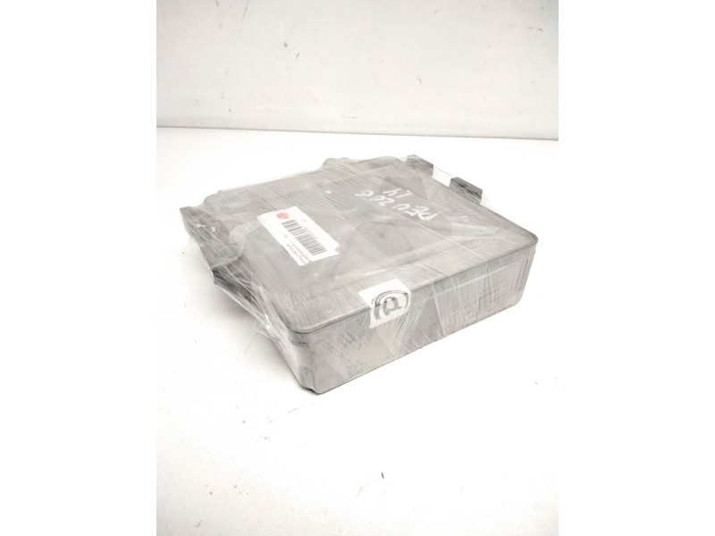 Recambio de centralita motor uce para peugeot 206 berlina xt referencia OEM IAM 9632559880E IAW1AP81 16301244