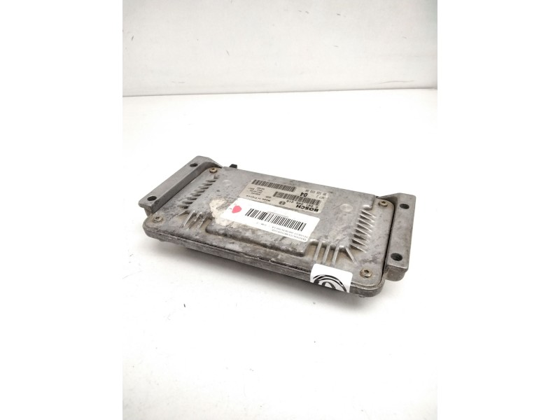 Recambio de centralita motor uce para peugeot 206 berlina 1.4 referencia OEM IAM 0261206216 9632693980 26FM0609