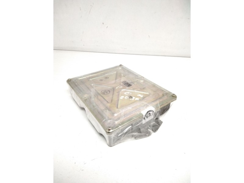 Recambio de centralita motor uce para peugeot 605 2.0 referencia OEM IAM 9619080480 1740007040 DENSO