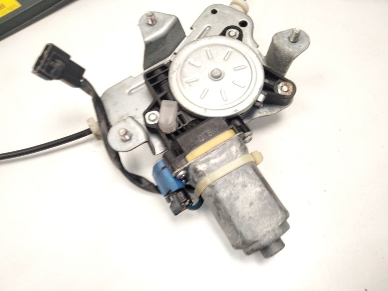 Recambio de elevalunas trasero derecho para chevrolet captiva (c100, c140) 2.0 d referencia OEM IAM   