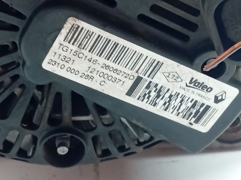Recambio de alternador para renault megane iii fastback (bz0/1_, b3_) 1.5 dci referencia OEM IAM 2606272D  