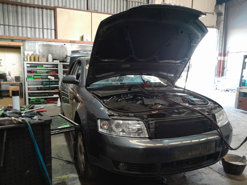 audi a4 b6 (8e2) del año 2001