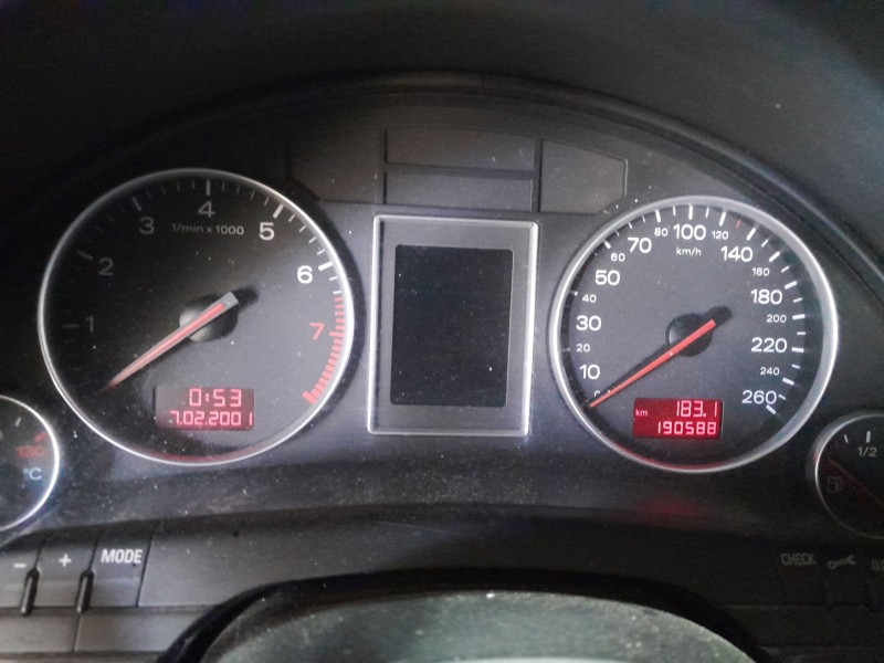 audi a4 b6 (8e2) del año 2001