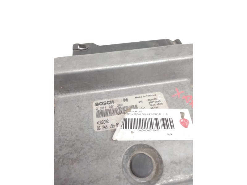 Recambio de centralita motor uce para citroën xantia break 1.9 turbodiesel referencia OEM IAM 0281001262 9624519580 BOSCH