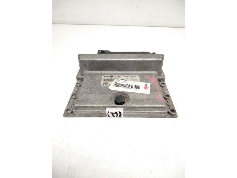 Recambio de centralita motor uce para citroën xantia break 1.9 turbodiesel referencia OEM IAM 0281001262 9624519580 BOSCH