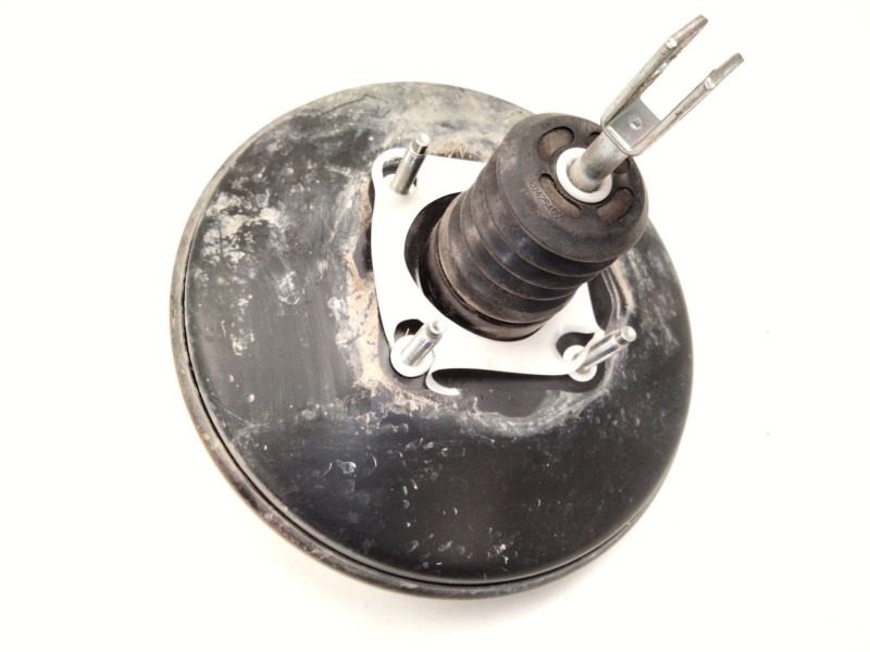 Recambio de servofreno para ford transit courier referencia OEM IAM   