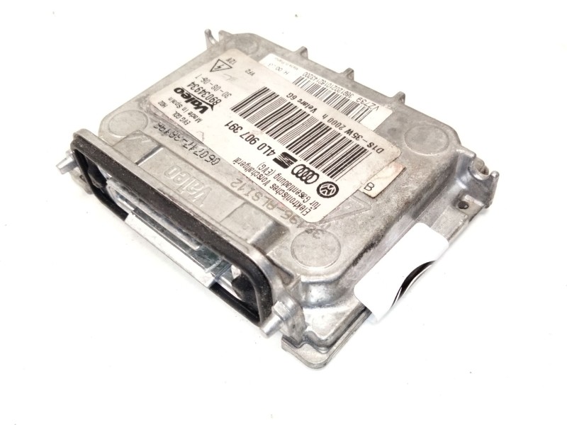 Recambio de centralita faros xenon para audi q7 (4lb) 3.0 tdi quattro referencia OEM IAM 4L0907391  