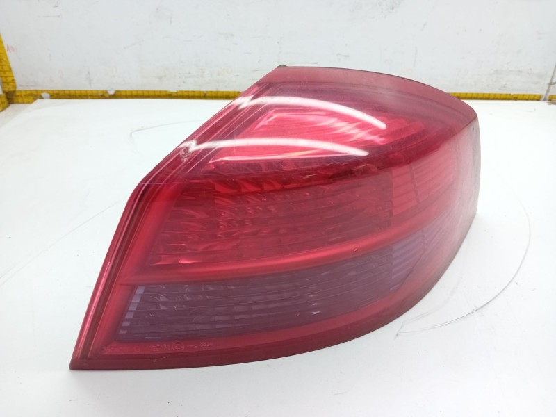 Recambio de piloto trasero derecho para renault vel satis (bj0) expression referencia OEM IAM 8200014360  