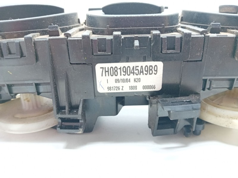 Recambio de mando calefaccion / aire acondicionado para volkswagen transporter t4 furgón (70a, 70h, 7da, 7dh) 2.5 referencia OEM