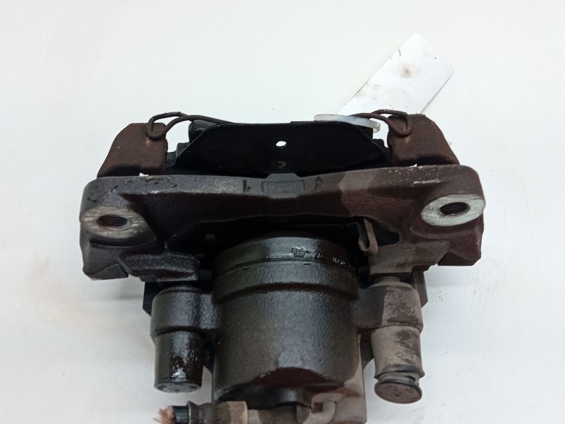 Recambio de pinza freno delantera derecha para toyota yaris (_p9_) 1.4 d-4d (nlp90_) referencia OEM IAM   