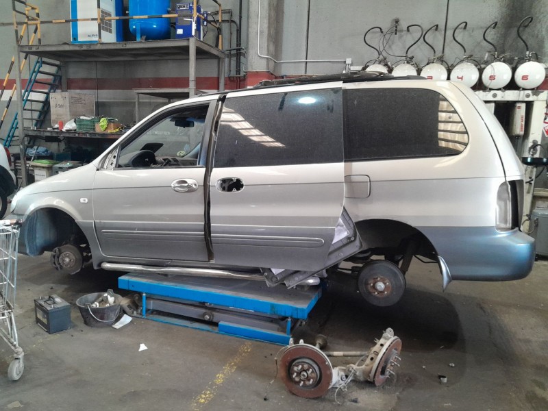 kia carnival ii (gq) del año 2006