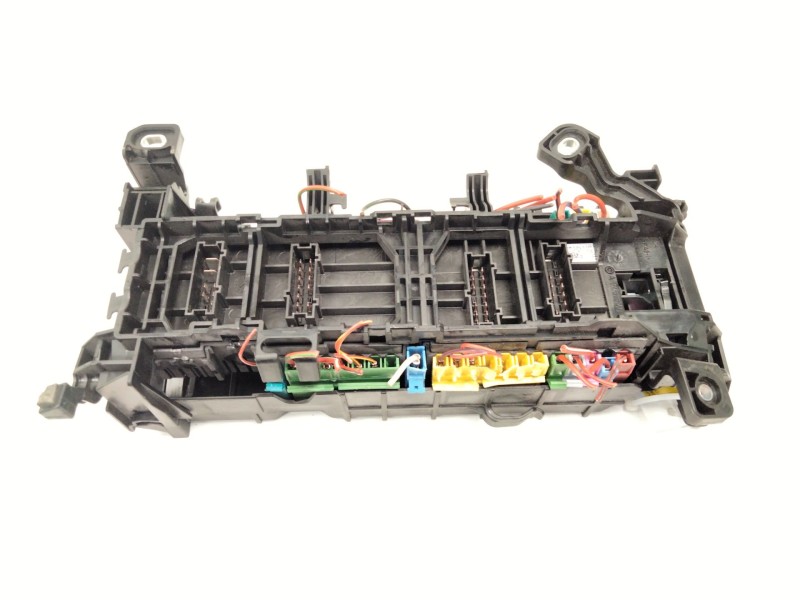 Recambio de caja reles / fusibles para mercedes-benz cla coupé (c117) cla 220 cdi / d (117.303) referencia OEM IAM A2465400040  