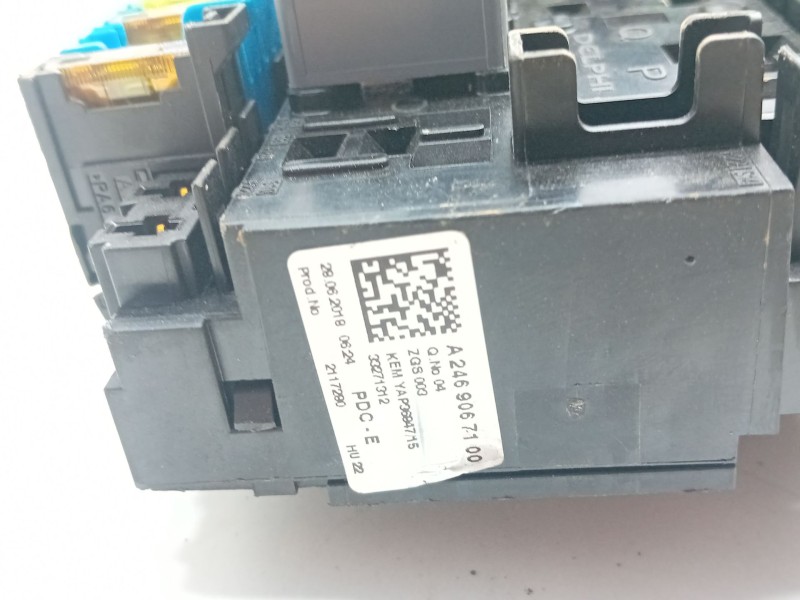 Recambio de caja fusibles para mercedes-benz vito furgón (w447) 111 cdi (447.601, 447.603, 447.605) referencia OEM IAM A24690671