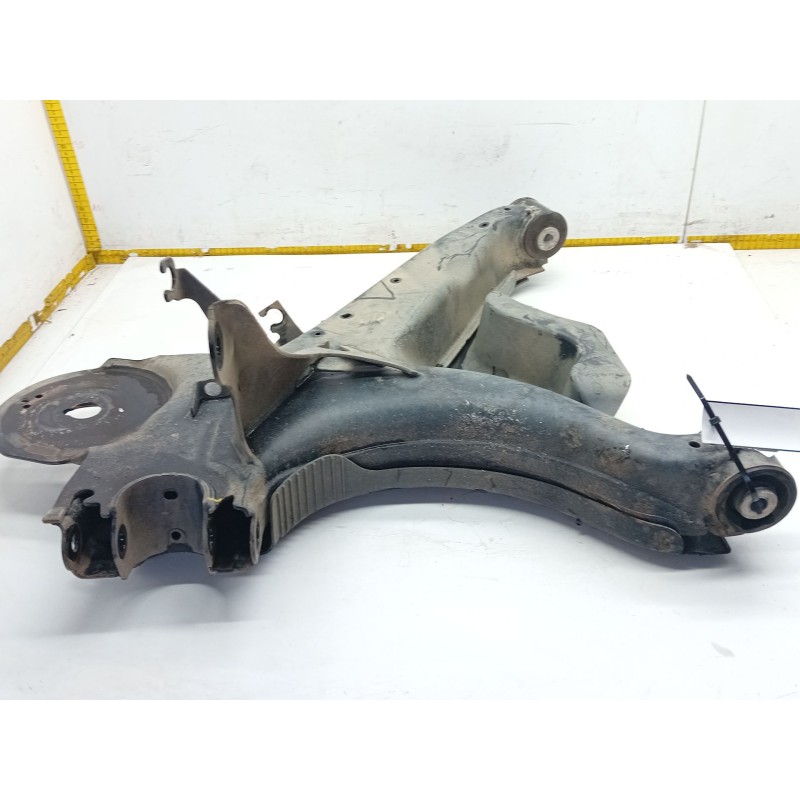 Recambio de brazo suspension inferior trasero izquierdo para mercedes-benz vito furgón (w447) 111 cdi (447.601, 447.603, 447.605