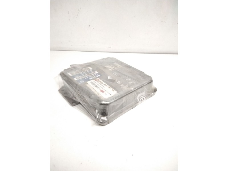 Recambio de centralita motor uce para citroën xantia berlina 2.0 16v cat (rft / xu10j4d) referencia OEM IAM 0261200218 931311868