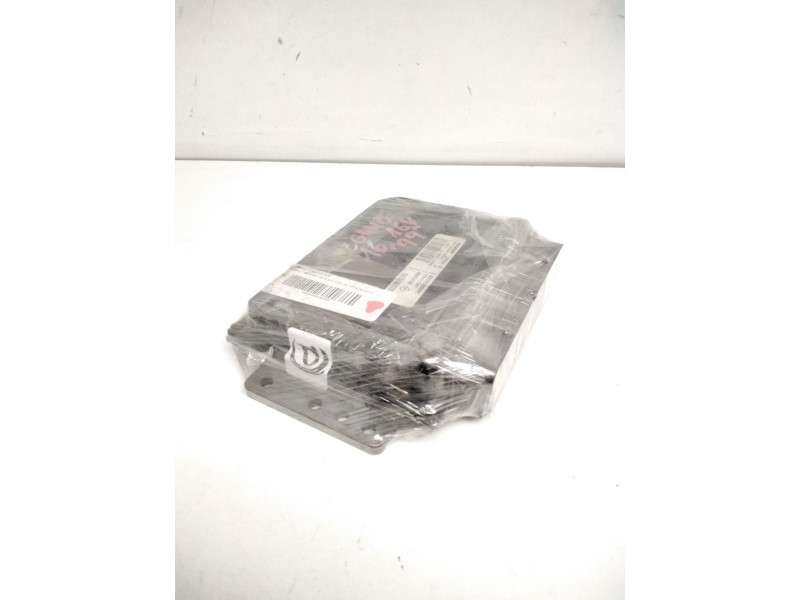 Recambio de centralita motor uce para renault megane i berlina hatchback (ba0) 1.6 referencia OEM IAM S110030054 8200035891 7700