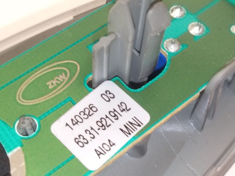 Recambio de luz interior para mini mini countryman (r60) one d referencia OEM IAM 9219142  