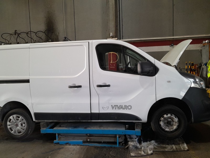 opel vivaro b autobús (x82) del año 2015