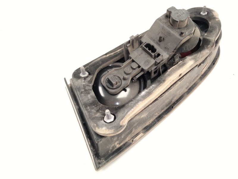 Recambio de piloto trasero izquierdo porton para seat cordoba (6l2) 1.9 tdi referencia OEM IAM 6L5945093  