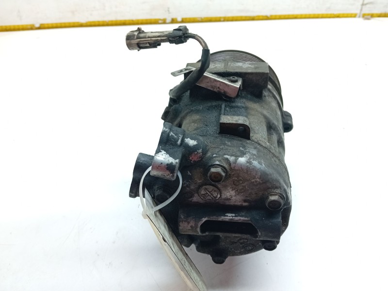 Recambio de compresor aire acondicionado para opel combo furgoneta/monovolumen 1.3 cdti 16v referencia OEM IAM 13197538  