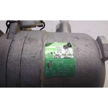 Recambio de compresor aire acondicionado para nissan terrano/terrano.ii (r20) referencia OEM IAM 926000F001  