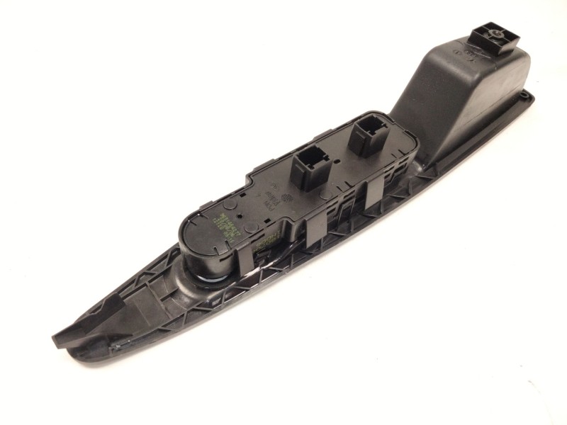 Recambio de mando elevalunas delantero izquierdo para citroën c4 coupé (la_) 1.6 16v referencia OEM IAM   