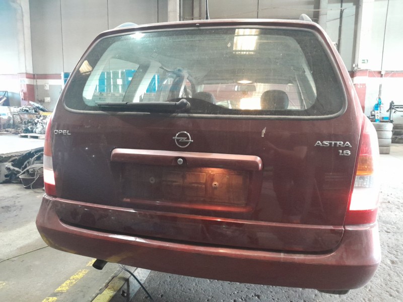 opel astra g classic caravan (f35) del año 1998
