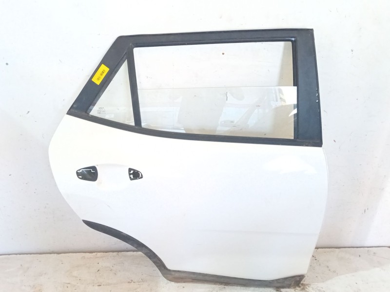 Recambio de puerta trasera derecha para kia stonic (yb) 1.2 cvvt referencia OEM IAM   