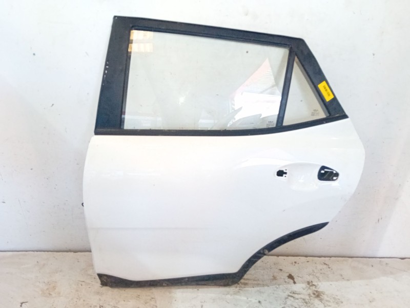 Recambio de puerta trasera izquierda para kia stonic (yb) 1.2 cvvt referencia OEM IAM   