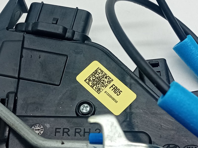 Recambio de cerradura puerta delantera derecha para kia stonic (yb) 1.2 cvvt referencia OEM IAM   