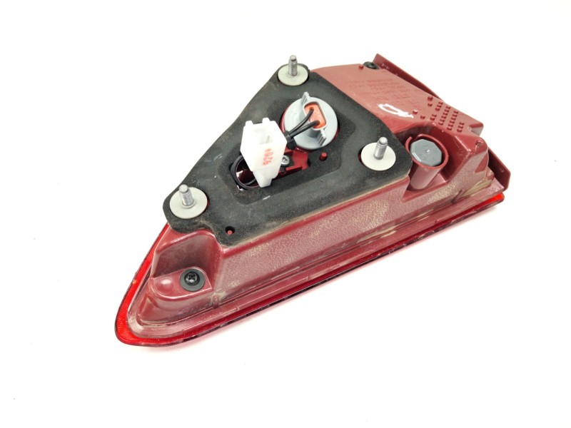 Recambio de piloto trasero derecho porton para kia stonic (yb) 1.2 cvvt referencia OEM IAM 92404H8400  