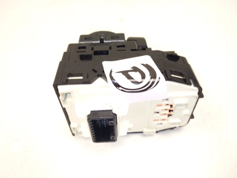 Recambio de mando retrovisor para kia stonic (yb) 1.2 cvvt referencia OEM IAM 93530H8000  