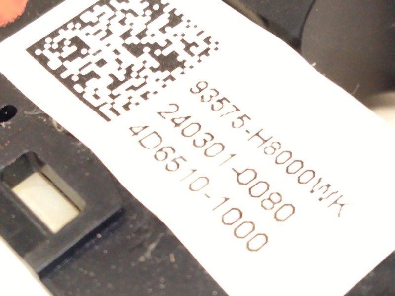 Recambio de mando elevalunas delantero derecho para kia stonic (yb) 1.2 cvvt referencia OEM IAM 4D65101000  