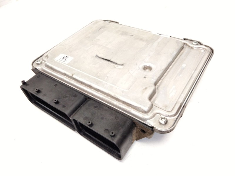 Recambio de centralita motor uce para chevrolet epica (kl1_) 2.0 d referencia OEM IAM 96820146 0281013630 